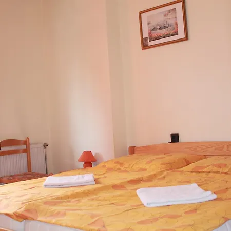 Király Panzió 3*